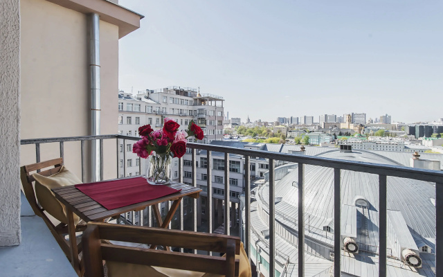 Квартира GM Apartments в легендарном Доме на Набережной