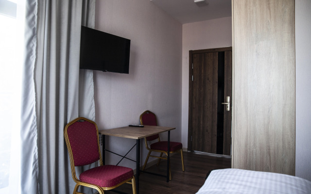 Отель Мона Лиза