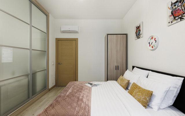 Botanical Sun Apartments