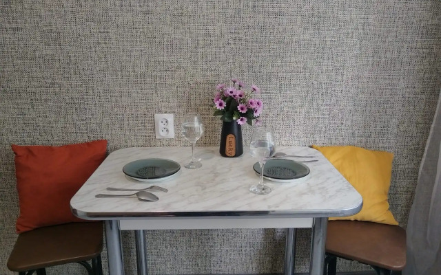 Uyutnaya Kvartira Ryadom S Zh/d Vokzalom Flat