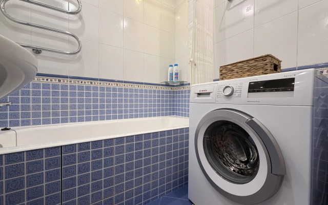 Апартаменты 3-комнатные HomeApart Немига 12