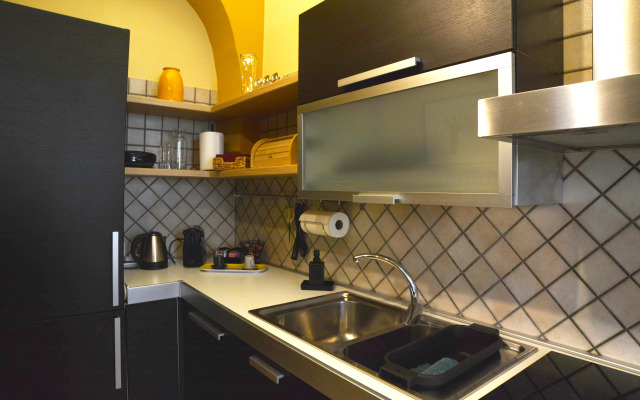 Giacarda Suite Apartments