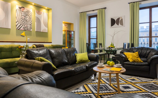 Апартаменты С видом на набережную Фонтанки