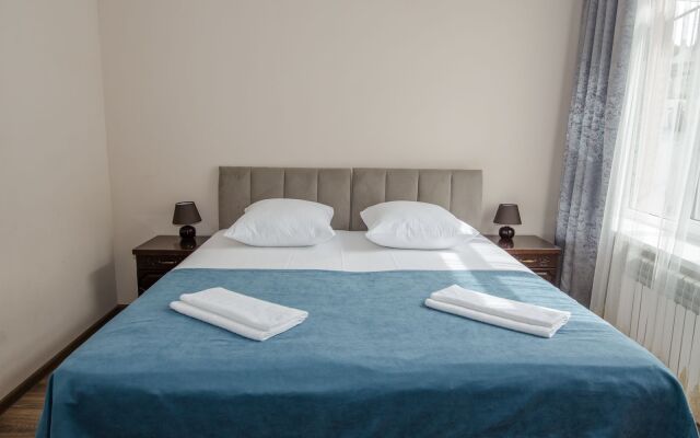 Standart Na Beryozovskoy Apartments