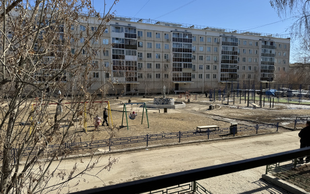 Квартира 2-х комнатная на Каландаришвили 40/8