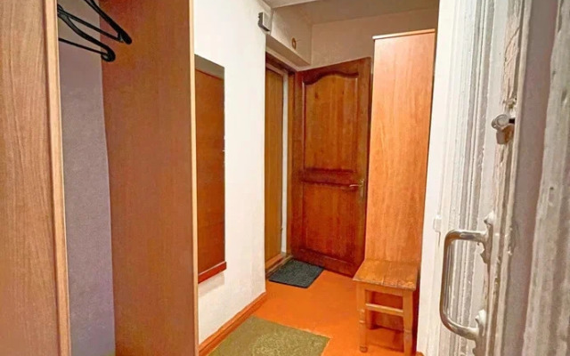 Na Geologicheskoy ulitse 20 Flat