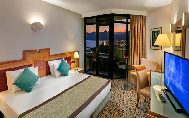 Özkaymak Falez Hotel