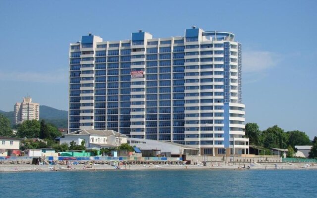 Pryamo U Morya Apartments