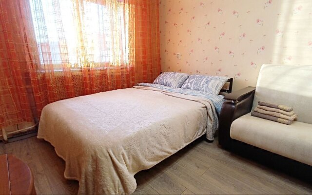 2 Komnatnaya V Tsentre Goroda Flat