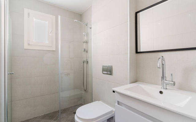 Blueground at Nahalat Bynamin ID10 Apartments