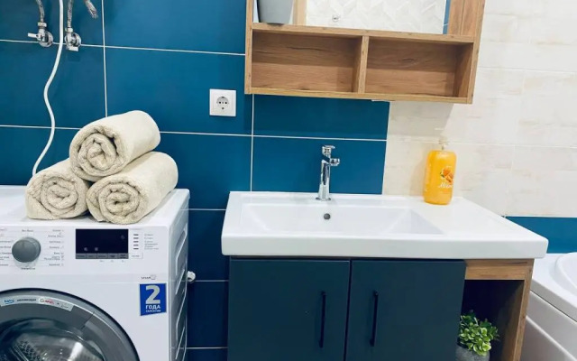 Апартаменты Room-Room Хользунова 39