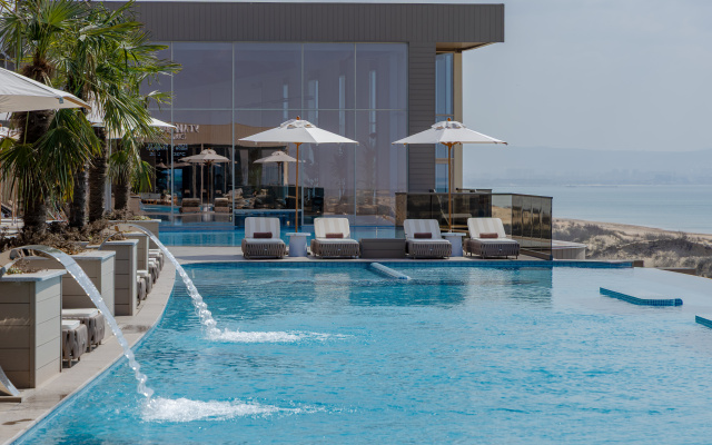 Отель Miracleon Dusit Thani Resort & SPA Anapa 5*