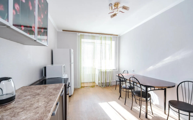 Ostrovskogo 75/1 Flat