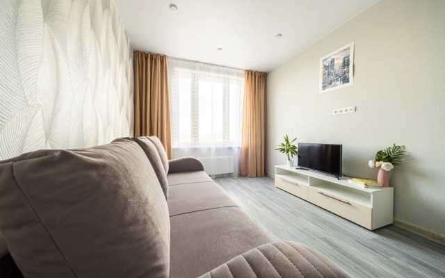 Апартаменты Комфортные двухкомнатные возле ТРЦ Планета 1