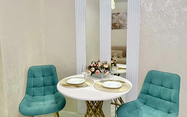 U Morya v Istoricheskom Centre Flat