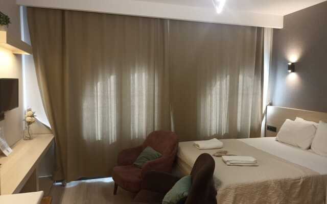 Falcon Palace Hotel