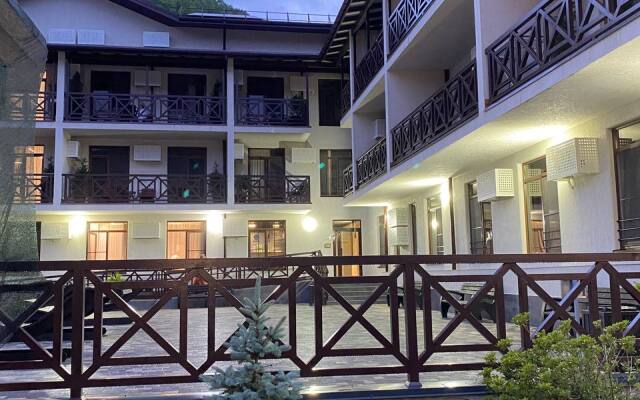 Panorama Achishkho nomer lyuks Hotel