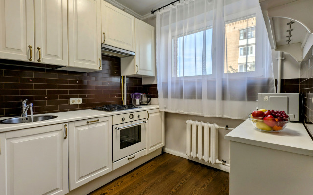 Svobodna-Komsomolskij Prospekt Flat
