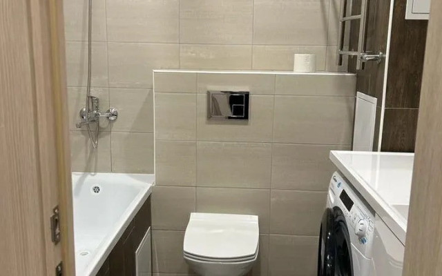 Na Ulitse Sergeya Lemesheva 8 Korp1 Flat