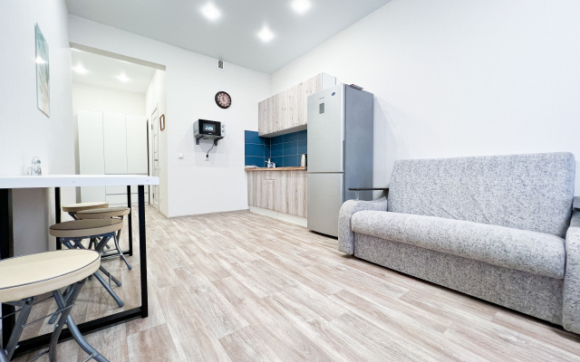 Velikolepnaya Studiya U Zh/d  Vokzala Apartments