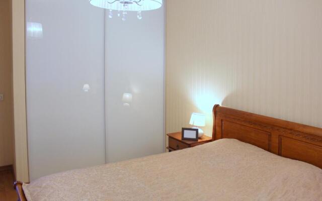Na Ulitse Bagrationa Apartments