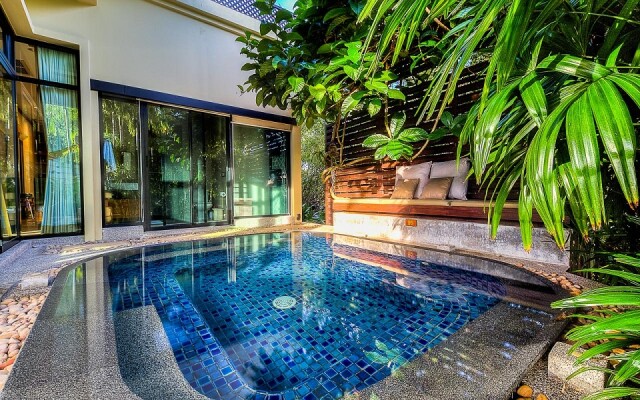 Lily Pool Villa in Nai Harn Villa