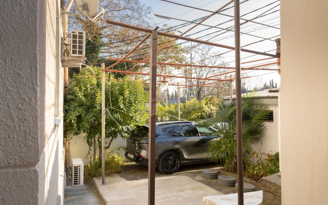 Morskoy Briz Private House