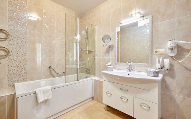 Azimut Hotel Penza