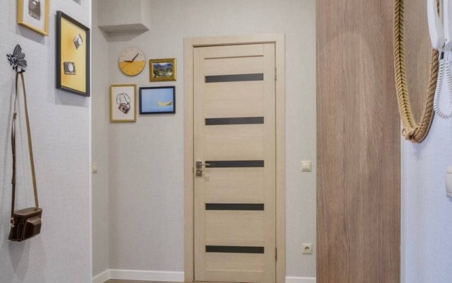 Happy Bee Apartments