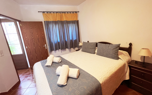 Вилла Sunset Sands Villa