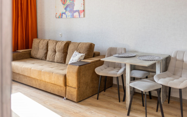 Апартаменты Room-Room Современник 85