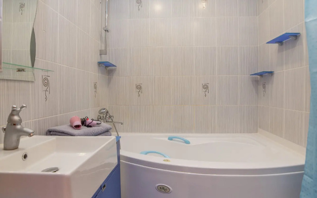 Апартаменты Красных Командиров 21