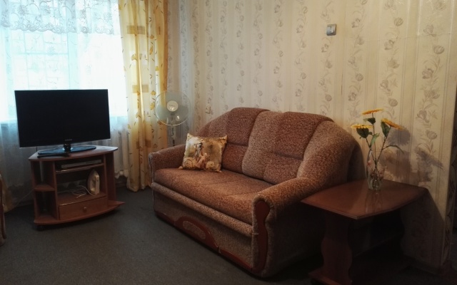 Na Dobralyubova Apartments