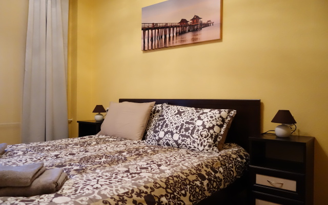 Comfy Place Lesnaya 2B Apartments