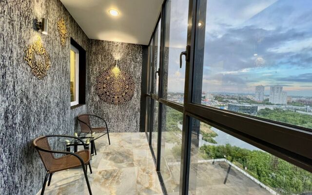 Апартаменты ИннХоум Sky Studio 19 этаж