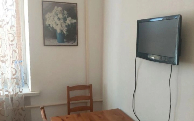 Na Kadomtseva Flat