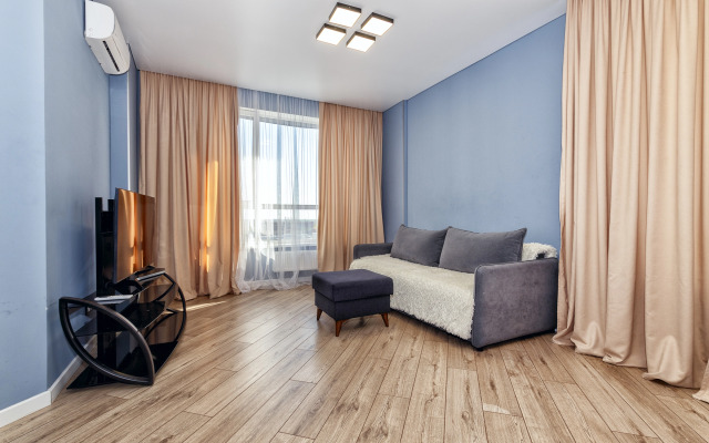 Lyuksovaya Yevrodvushka Ryadom S Ekspo Apartments