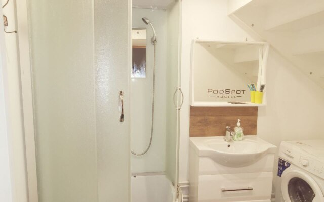 PodSpot Hostel