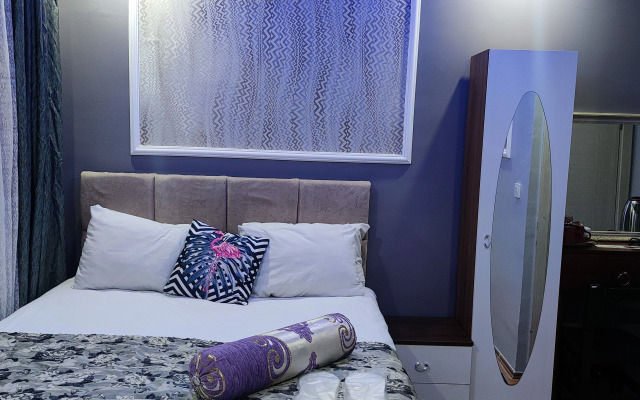 Отель Mitra Downtown