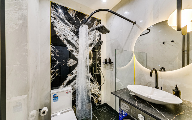 Dizaynerskaya Studiya V Zhk Headliner Apartments