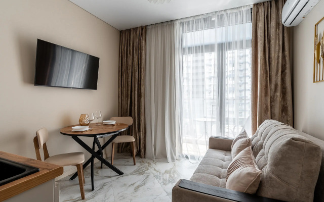 Апартаменты Студия Real с дизайнерским ремонтом