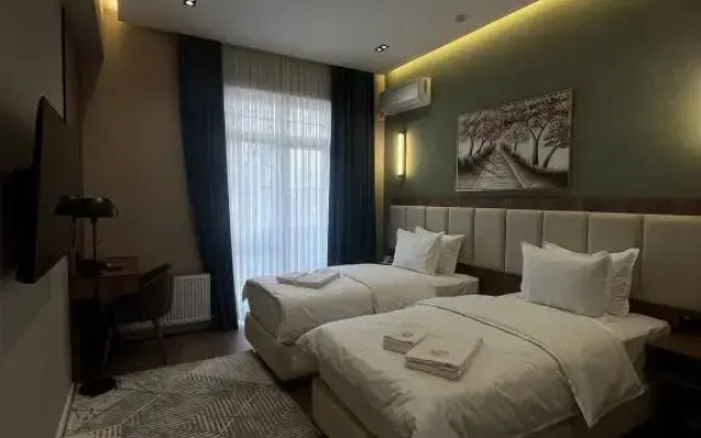 Отель SM Luxury Hotel