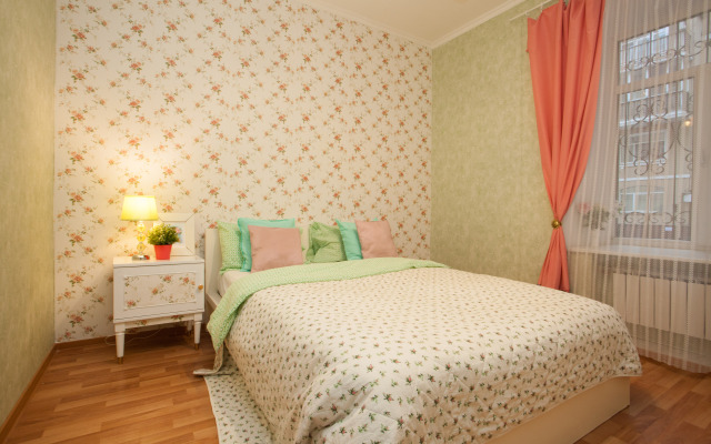 Апартаменты Исполкомская, Д.8