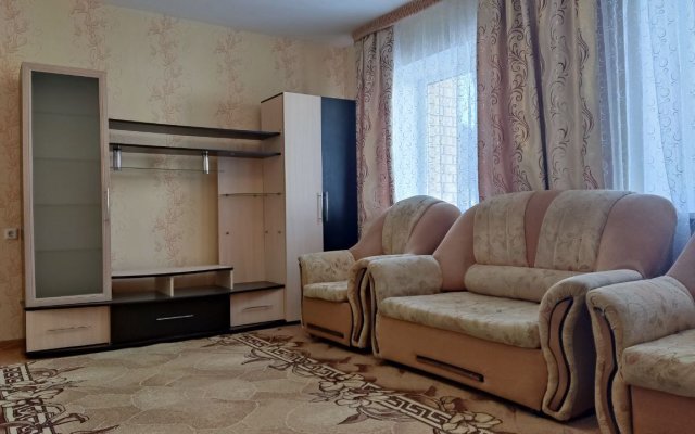 Satin Apartments Na Ul. Zinovyeva 14 Flat