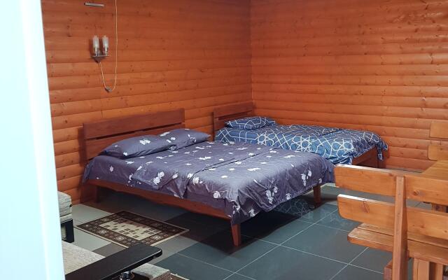 Na Zayachyey Polyane Guest house