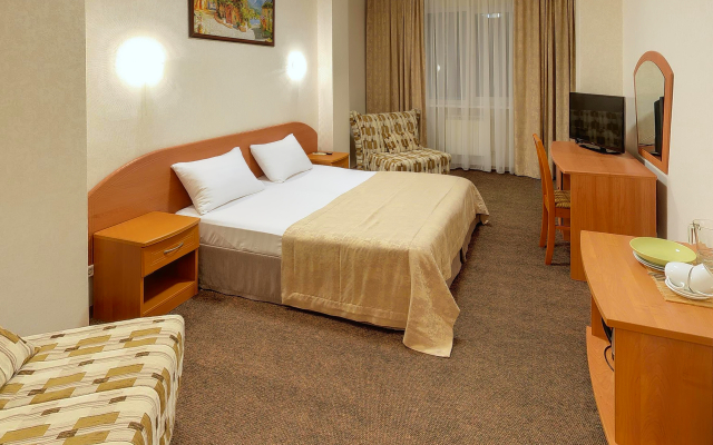 Отель Черноморье