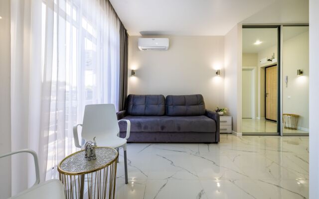 Oplot - Sorrento Park Apartments