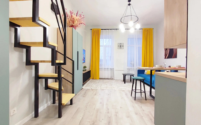 Dvukhurovnevy Chetyrekhmestny Nomer Flat