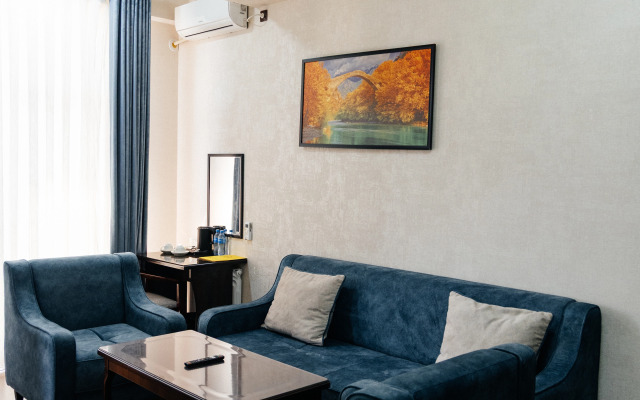 Ravan Hotel