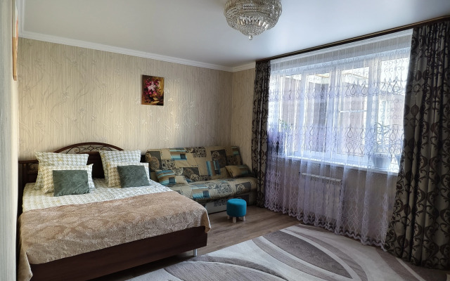 Kak Doma V Tikhom Mestechke Flat